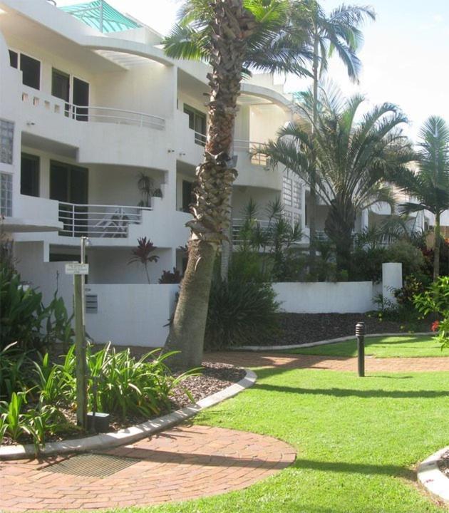 Camargue Beachfront Apartments Maroochydore Exterior photo
